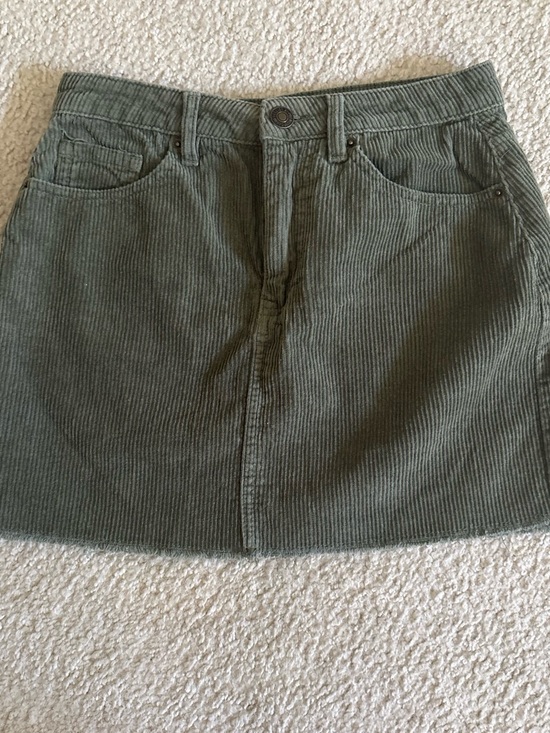 Forever 21 Dresses & Skirts - Forever 21 Olive Green Corduroy Mini Skirt